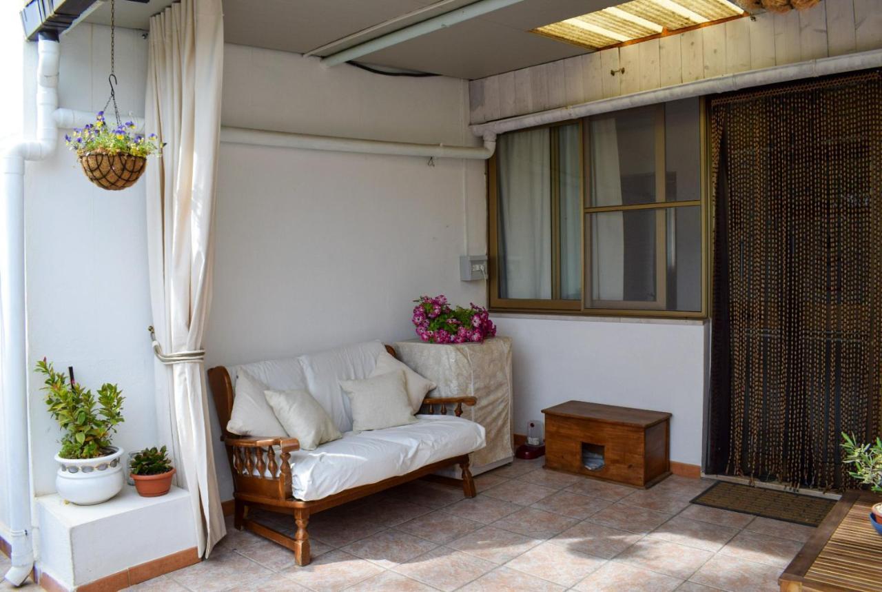 La Casa Del Carrubo Villa Cagliari Exterior photo