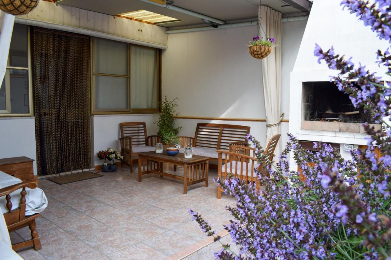 La Casa Del Carrubo Villa Cagliari Exterior photo